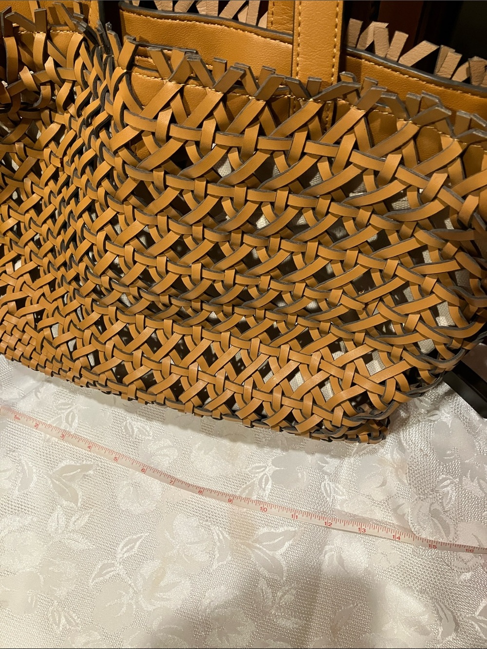 Woven Leather Tote Bag - Tan By Vince Camuto - Picture 2 of 11